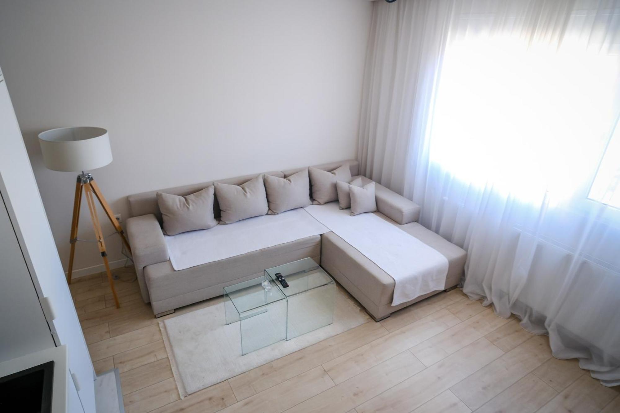 Apartment In Nis, Center! Brand-New المظهر الخارجي الصورة